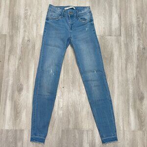 Bershka- Low Waist Super Skinny Lightly Distressed Light Wash Jeans Size 2